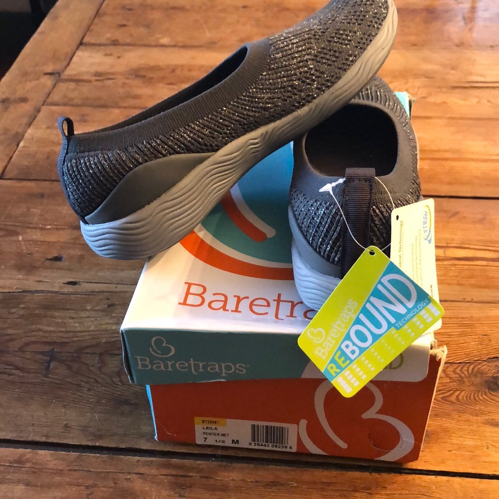 Baretraps slip on sneaker with Rebound tech 7 1/2